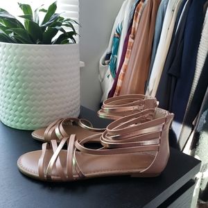 $5 WHEN BUNDLED 🍇 OLD NAVY Metallic Gladiator Sandals